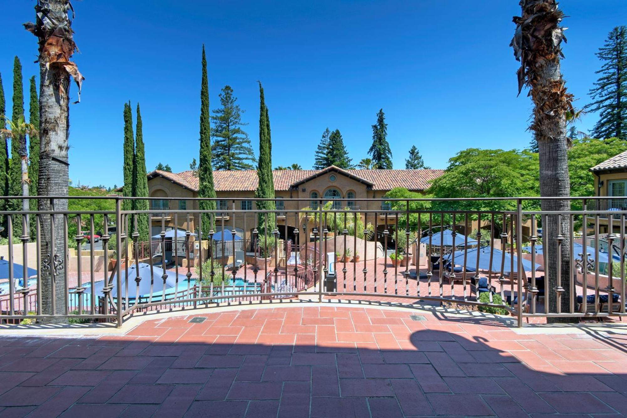 Hotel Los Gatos Exteriér fotografie